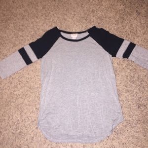 Gray and black baseball t-shirt